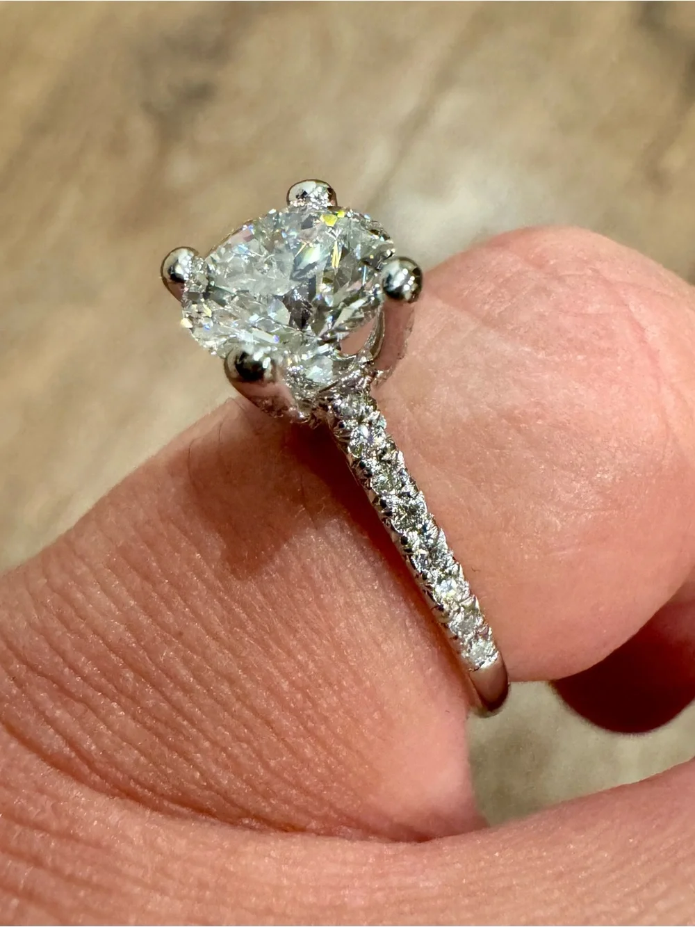 VERRAGIO 18K White Gold Lab Grown Diamond Engagement Ring